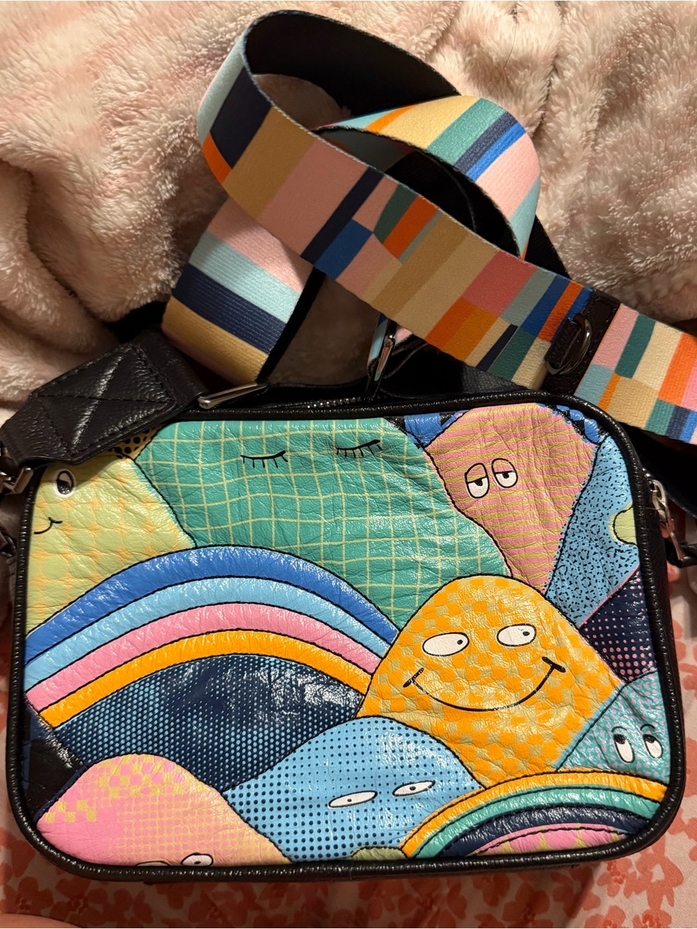 Min&Mon Colorful Smiley Wave Crossbody Bag